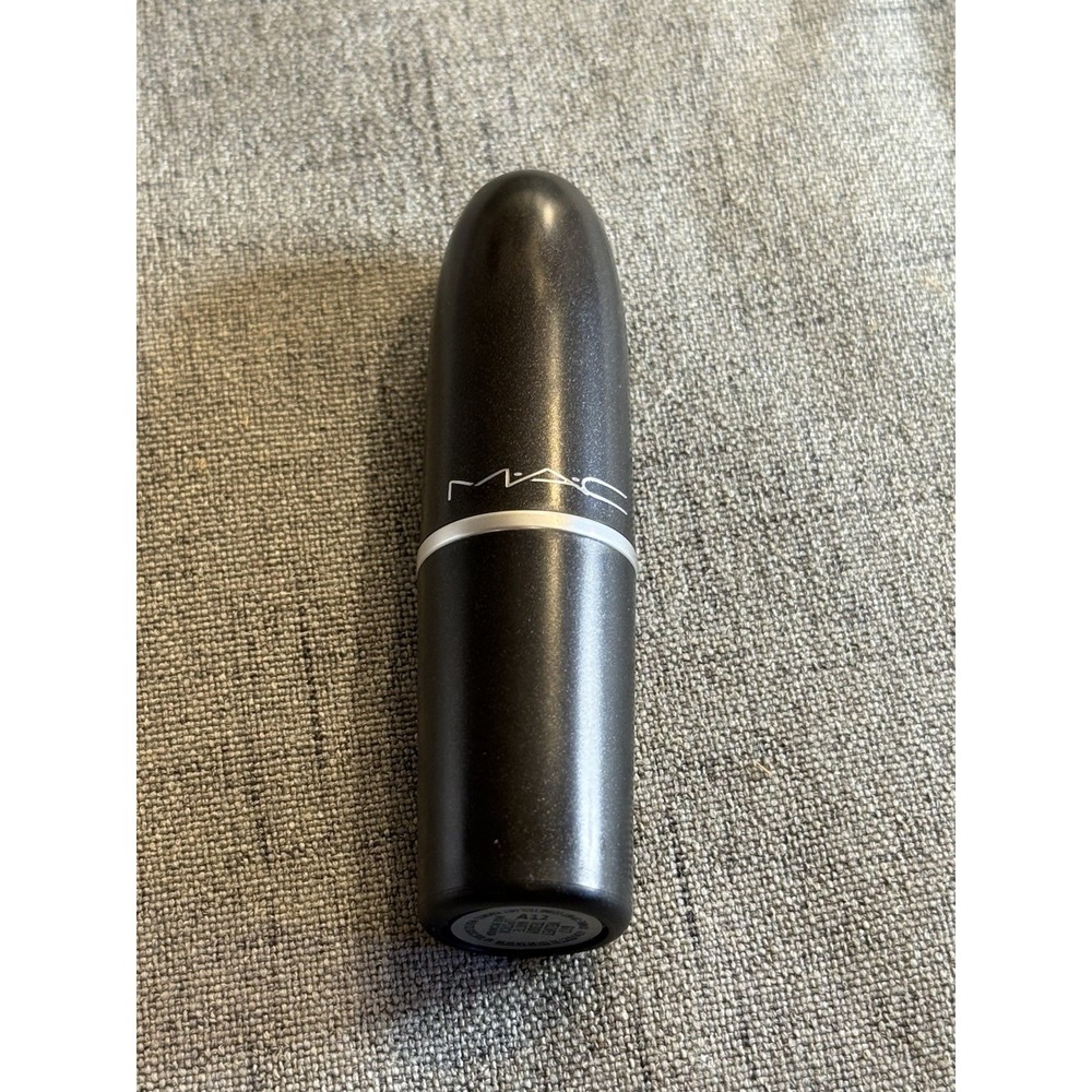 MAC Maximal Lipstick Matte - Velvet Teddy‎ #617 - Full Size No Box